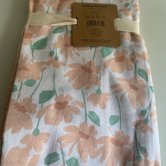 Kit + Pearl Baby Blankets 4-Pack - Picture 3 of 6